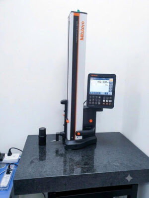 Máy đo cao kỹ thuật số Mitutoyo LH-600 đo chiều cao và độ sâu chính xác ±0.001mm